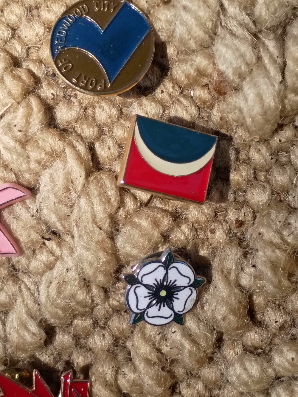 Assorted Colorful Pinback Buttons Collection - Picture 10 of 16